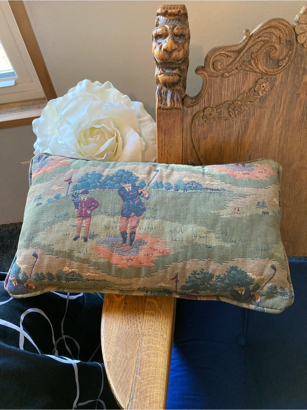 Vintage Golf Scene Woven Tapestry Decorative Throw Pillow